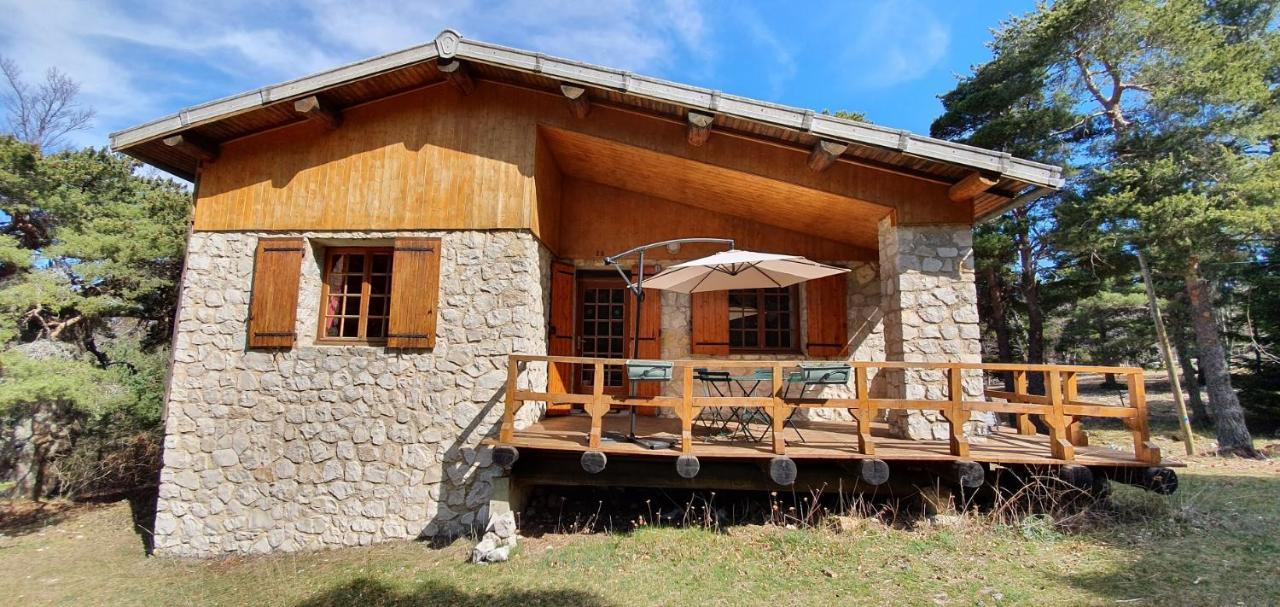 Chalet privé au Mont-Serein ventoux Villa Mont Serein Exterior foto